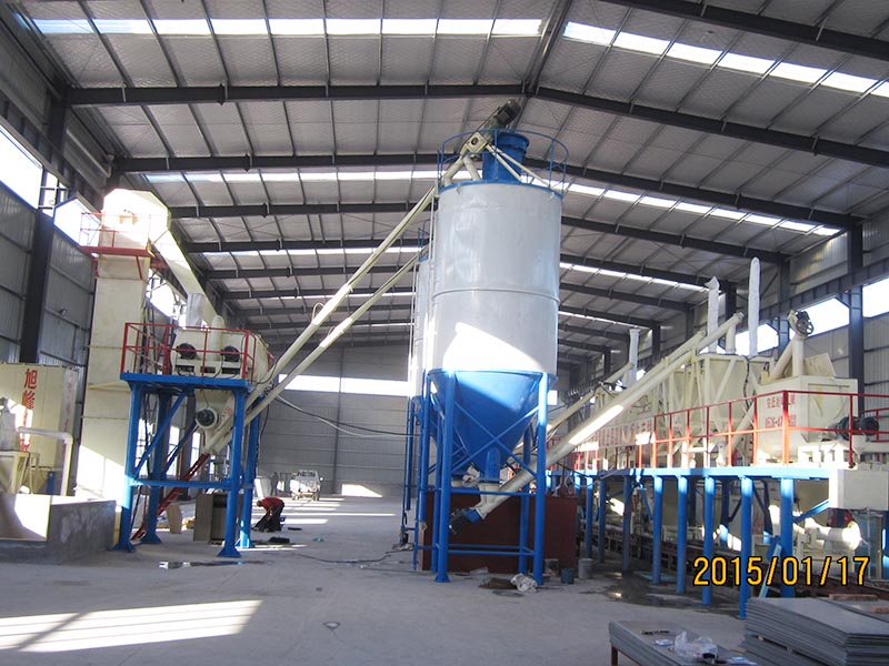 FS-2型復合保溫板模板生產線案例